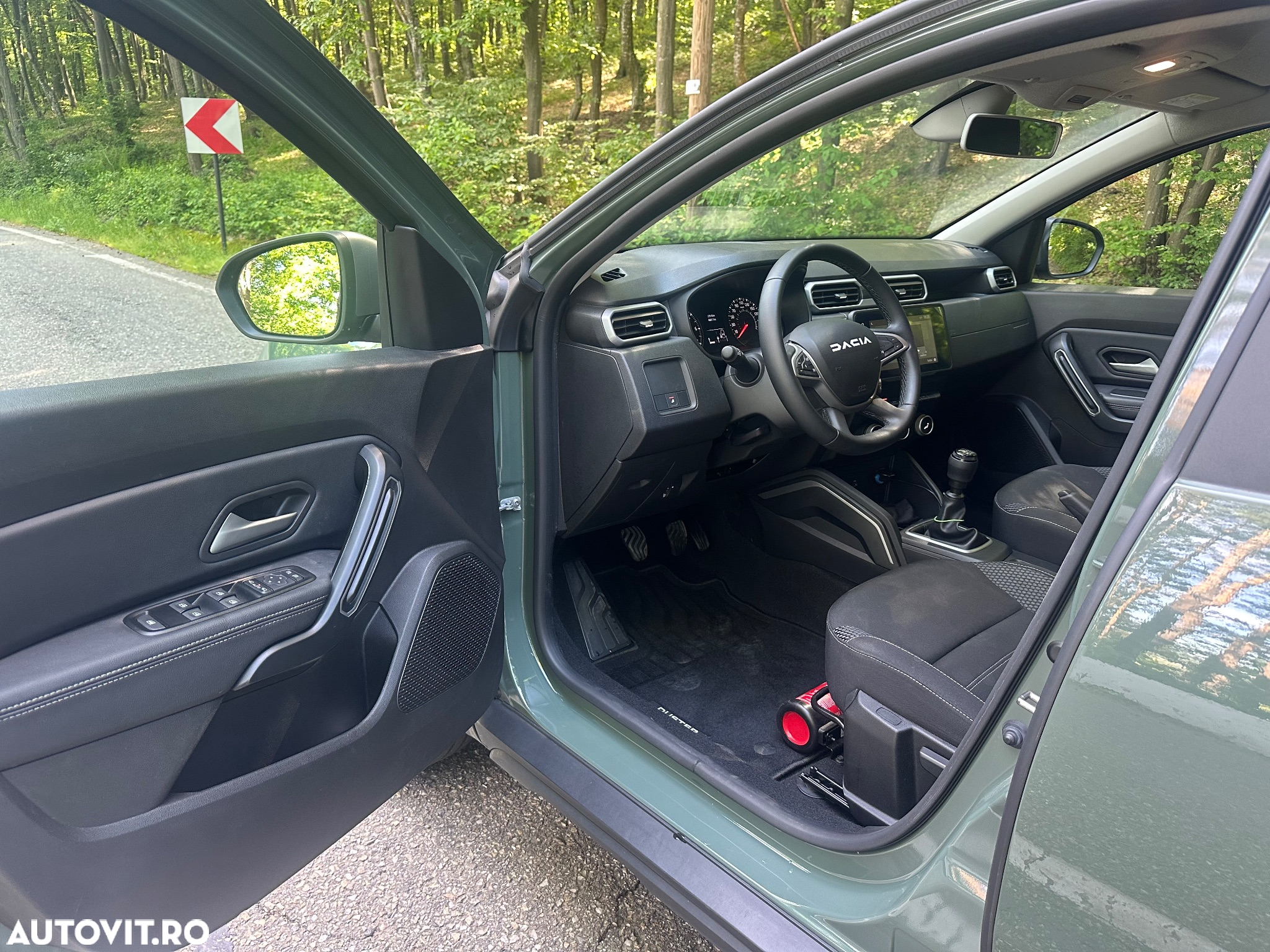 Dacia Duster TCe 130 2WD GPF Celebration - 7