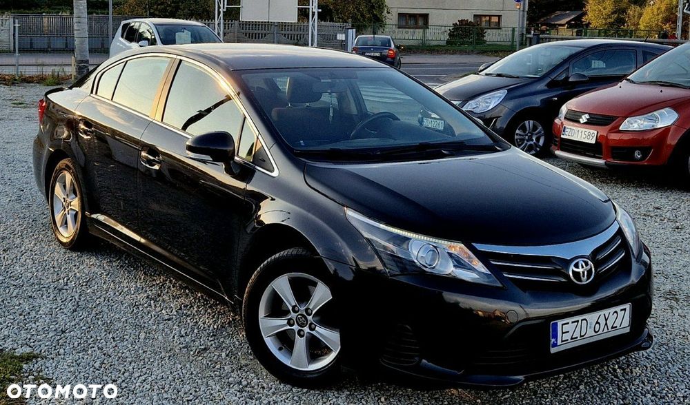 Toyota Avensis 2.0 D-4D Sol - 18