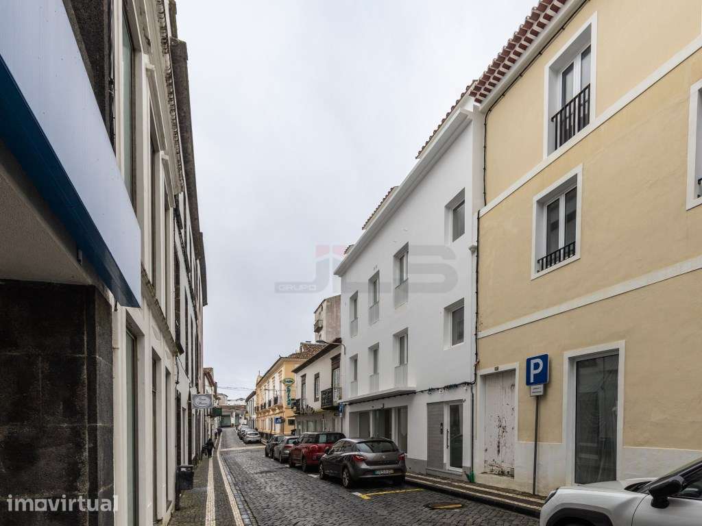Arrendamento | Espaço Comercial Remodelado - Centro de Ponta Delgada - Grande imagem: 4/16