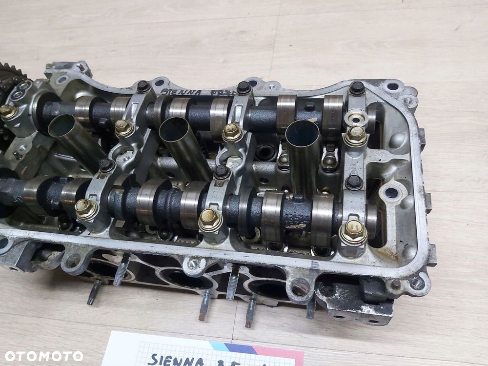 TOYOTA Sienna 3,5 v6 2GR Głowica lewa wałek rozrządu 06 - 16 rok - 16