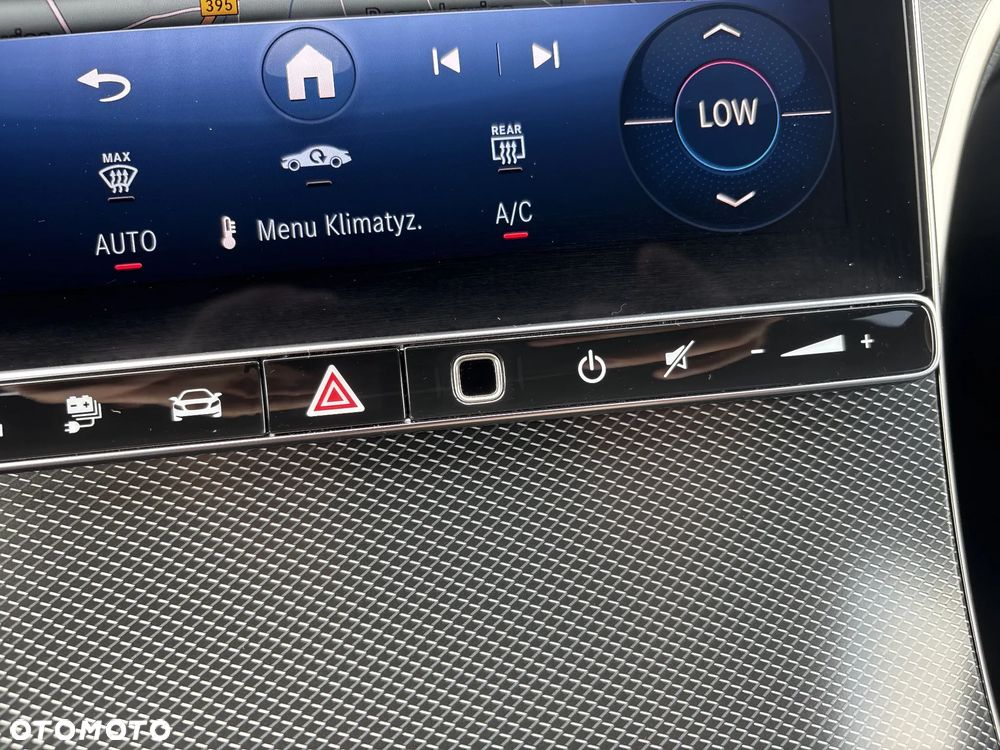 Mercedes-Benz GLC 300 e PHEV 4-Matic Avantgarde - 30