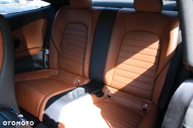 Mercedes-Benz Klasa C 200 7G-TRONIC - 16
