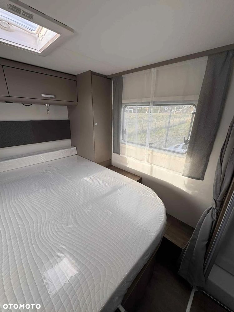 Carado T449 Edition24 - Łóżko królewskie - 21