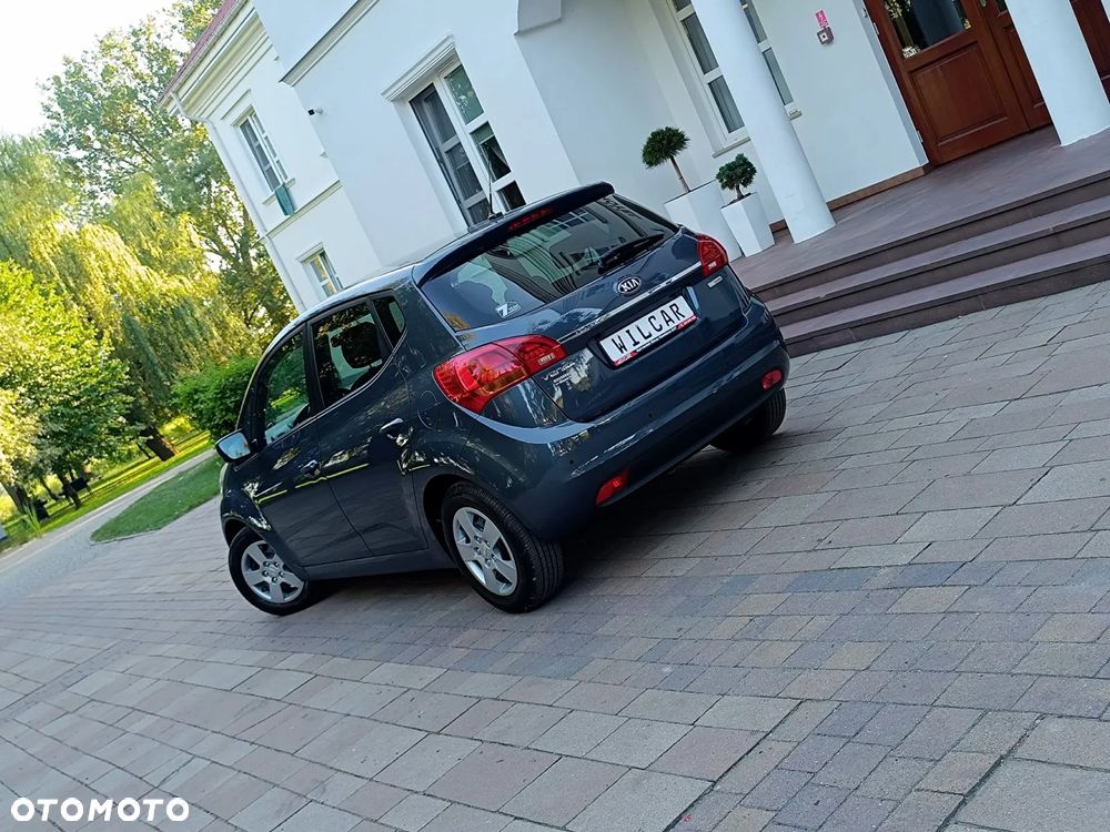 Kia Venga 1.4 CVVT Dream Team Edition - 38