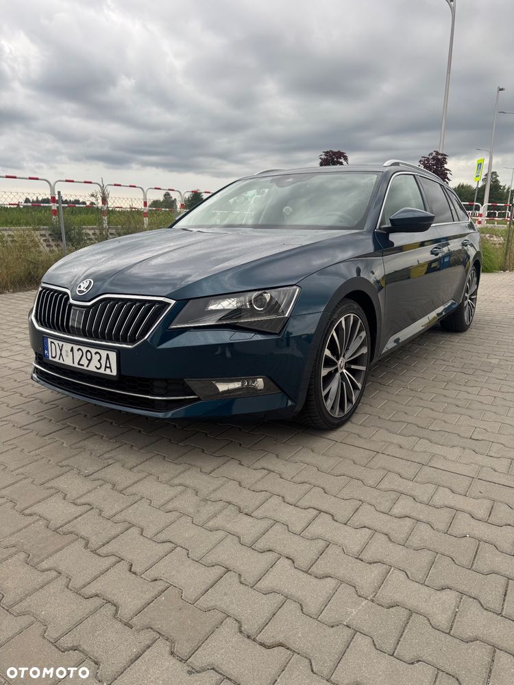 Skoda Superb 2.0 TDI DSG Style - 2
