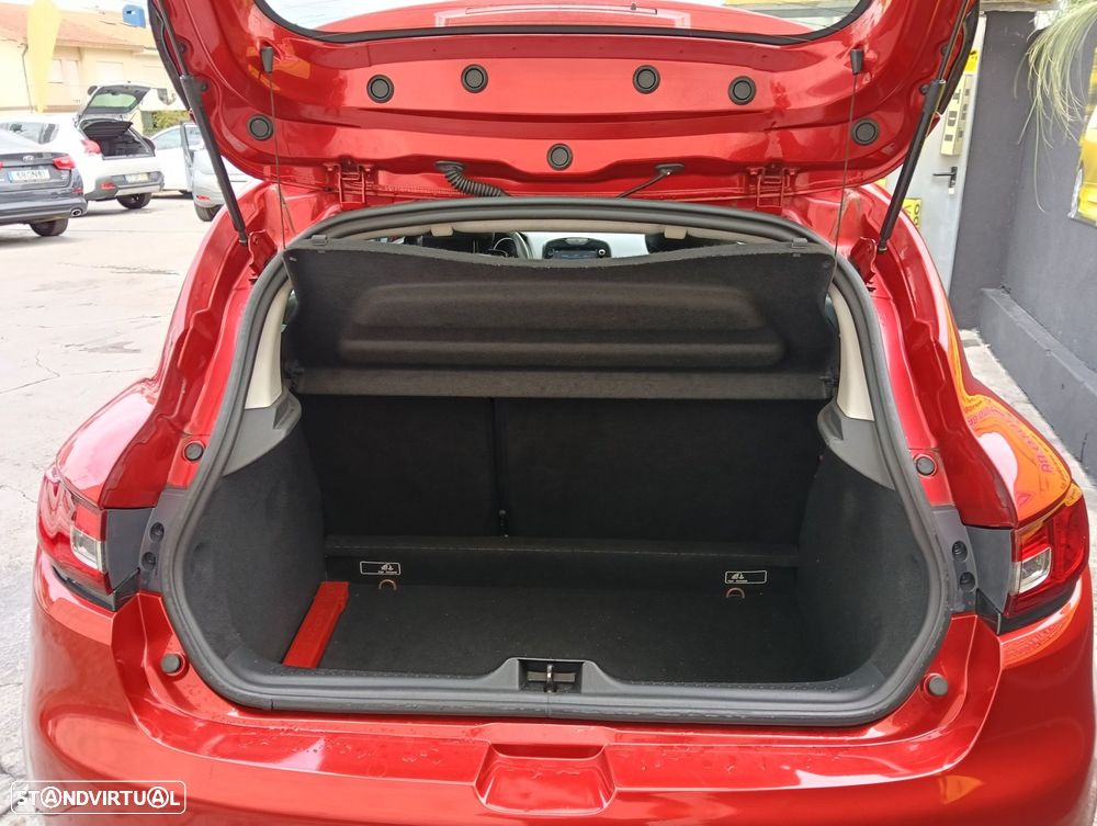 Renault Clio 1.5 dCi Dynamique S - 17