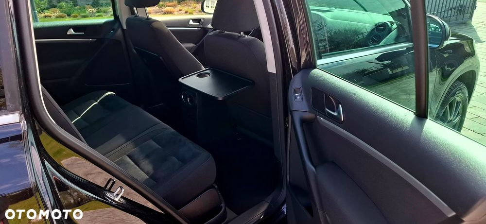 Volkswagen Tiguan 2.0 TDI DPF 4Motion Track & Style - 24