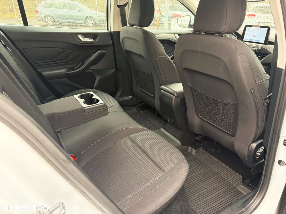 Ford Focus 1.5 EcoBlue Titanium X - 36