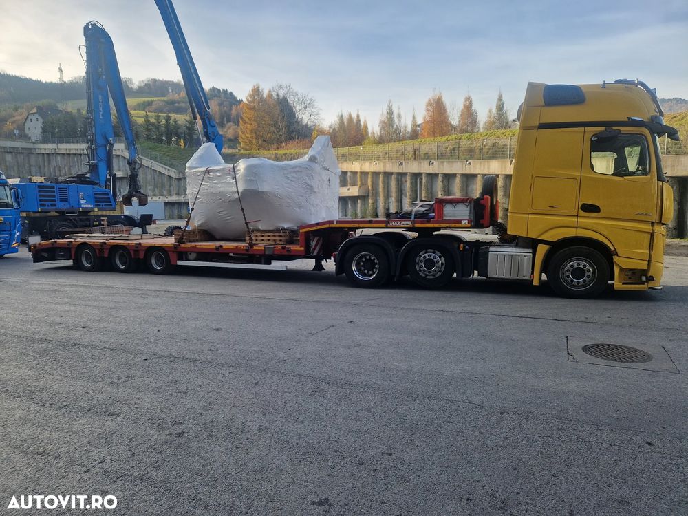 MAX Trailer Semitrailer - 12