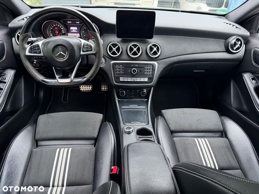 Mercedes-Benz Klasa A 180 7G-DCT AMG Line - 10