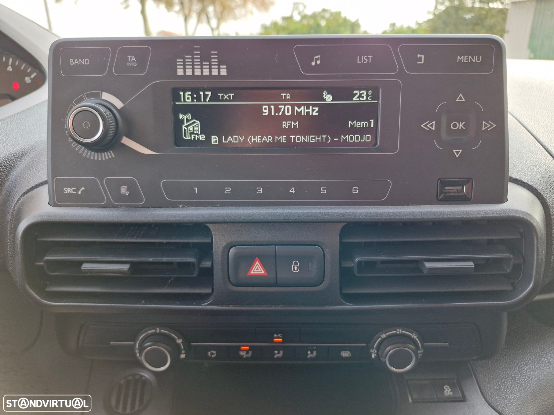 Peugeot Partner 1.5 BlueHDi Premium Standard - 10