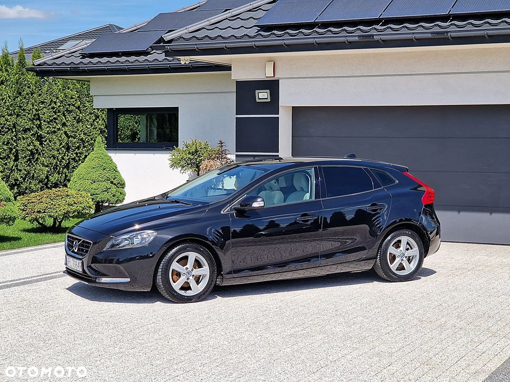 Volvo V40 D2 Ocean Race - 1