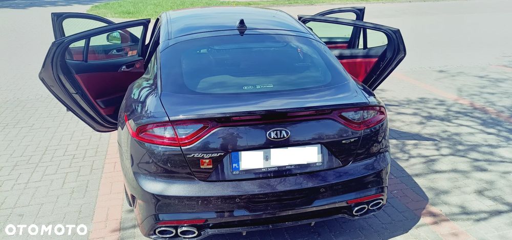 Kia Stinger 3.3 T-GDI V6 GT AWD - 11