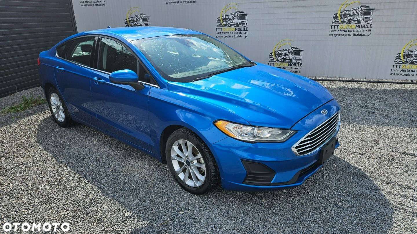 Ford Fusion - 12