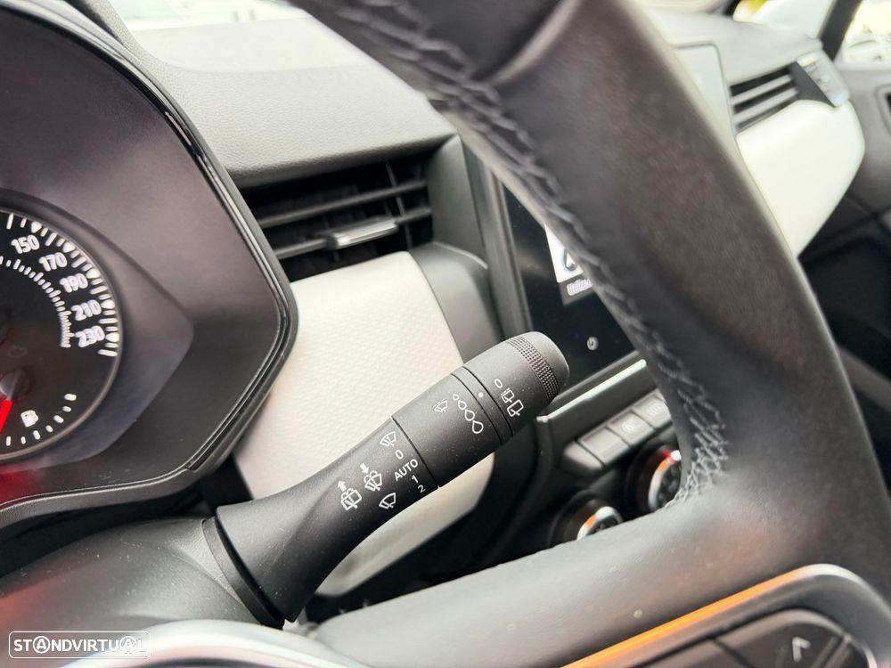 Renault Clio 1.5 Blue dCi Evolution - 20