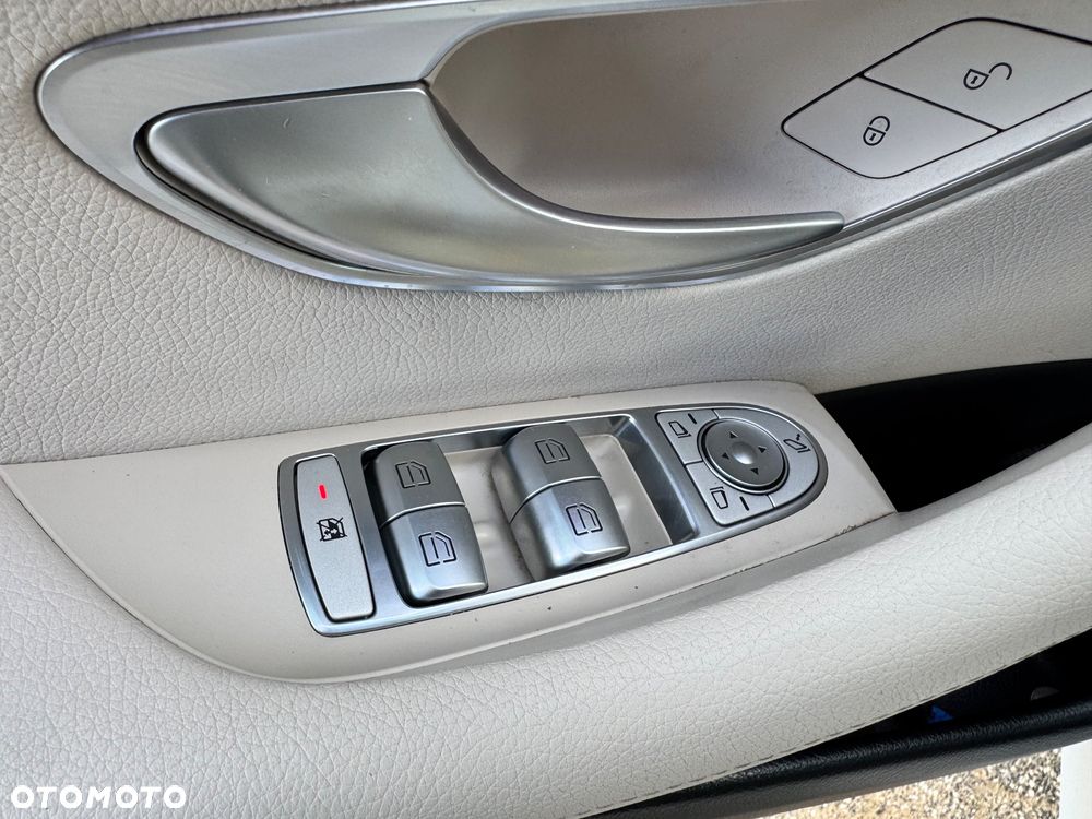 Mercedes-Benz Klasa E 2016
