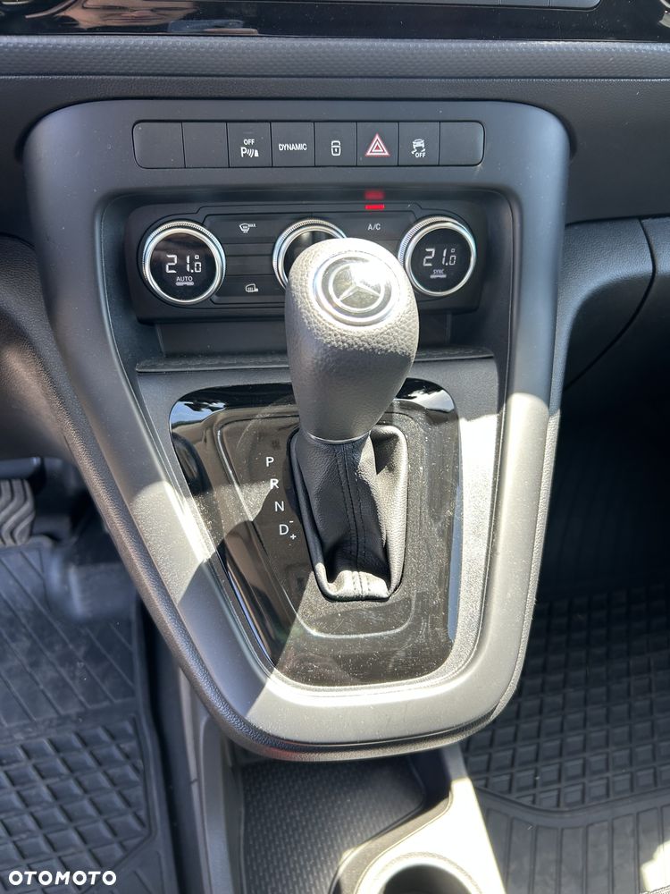 Mercedes-Benz E-citan - 15