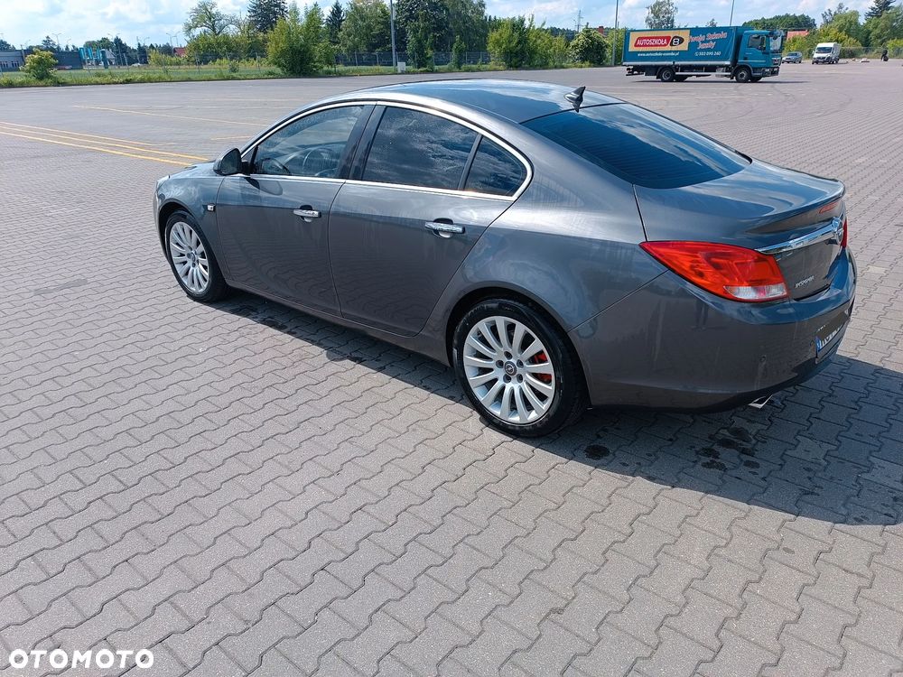 Opel Insignia 2.0 Turbo Cosmo - 2