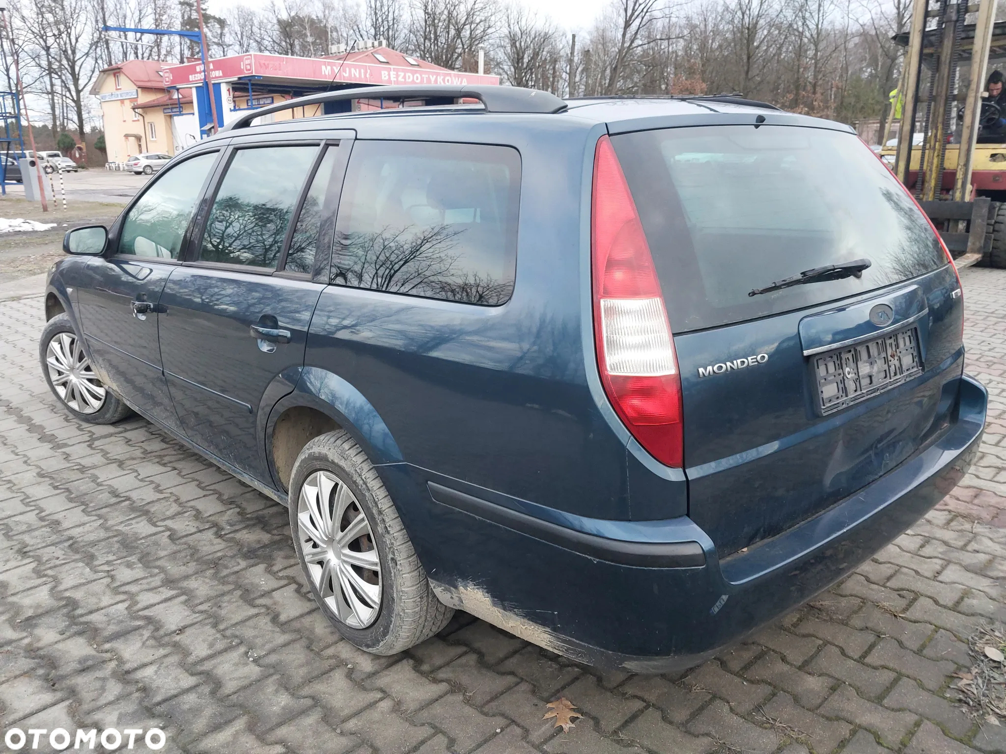 Ford Mondeo Mk3 Lift silnik 2.0 TDCI 125KM skrzynia biegów 6 biegowa zderzak maska klapa drzwi błotnik kod lakieru O3 OCTANE BLUE sanki przód wtryski pompa głowica radio Blaupunkt szyba fotel lampa felgi alternator turbina NA CZĘŚCI Wszystkie Części - 9