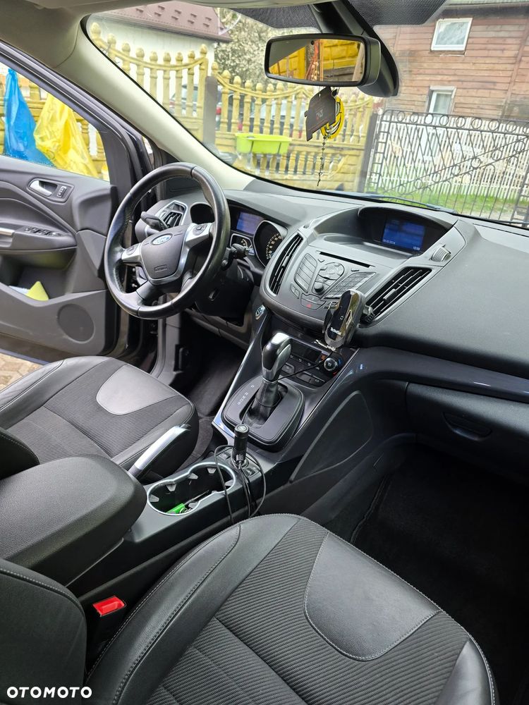 Ford Kuga 2.0 TDCi 4WD Titanium - 12