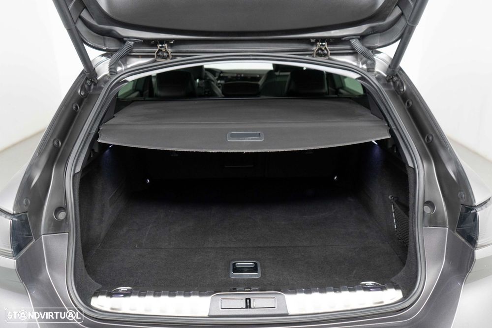 Peugeot 508 SW 1.6 Hybrid Allure e-EAT8 - 11