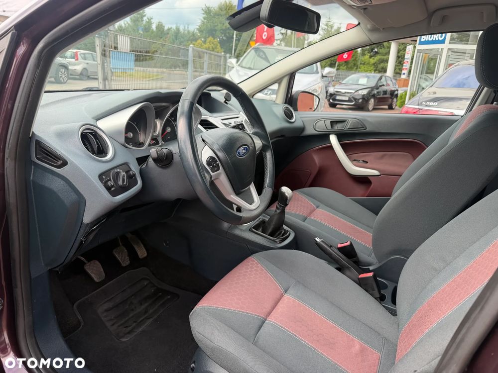 Ford Fiesta 1.4 Champions Edition - 18