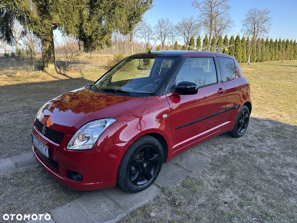 Suzuki Swift 1.5 GS - 1