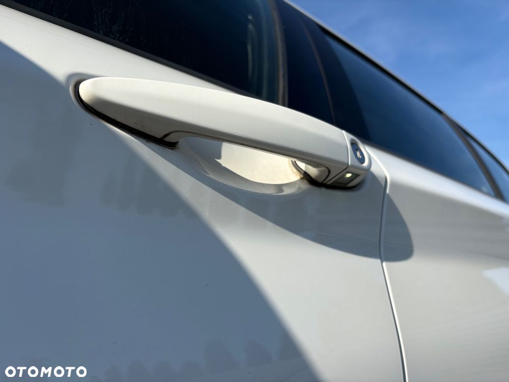 BMW Seria 1 - 13