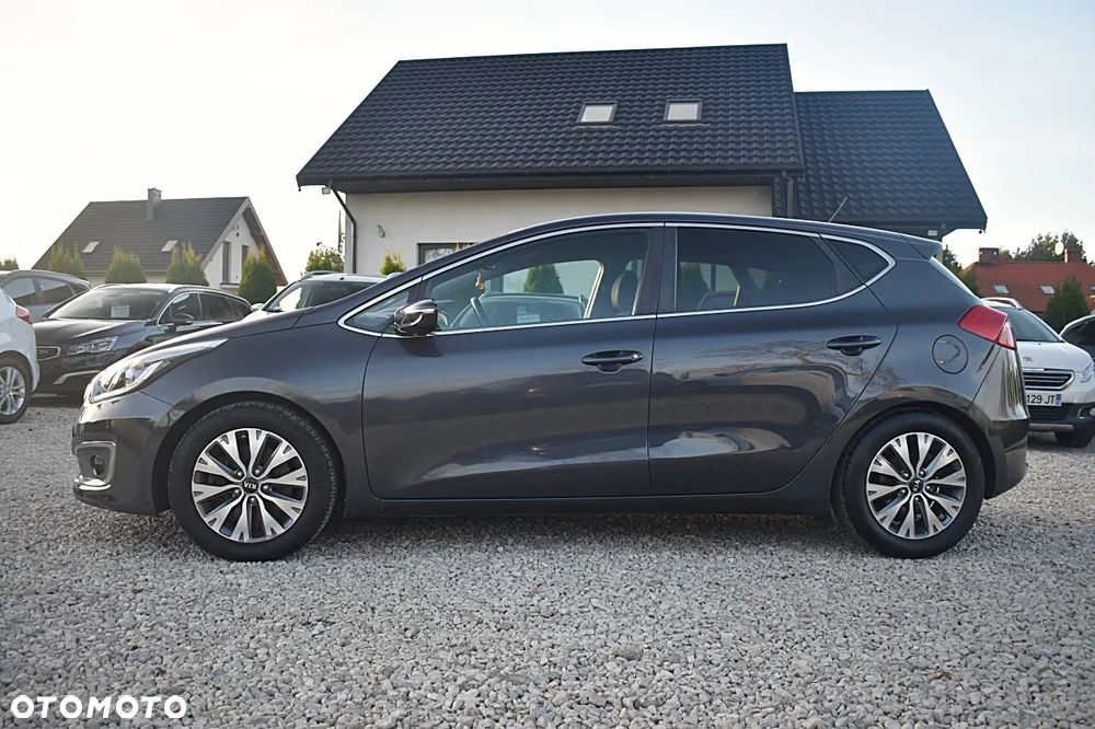 Kia Ceed Cee'd 1.6 CRDi XL - 4