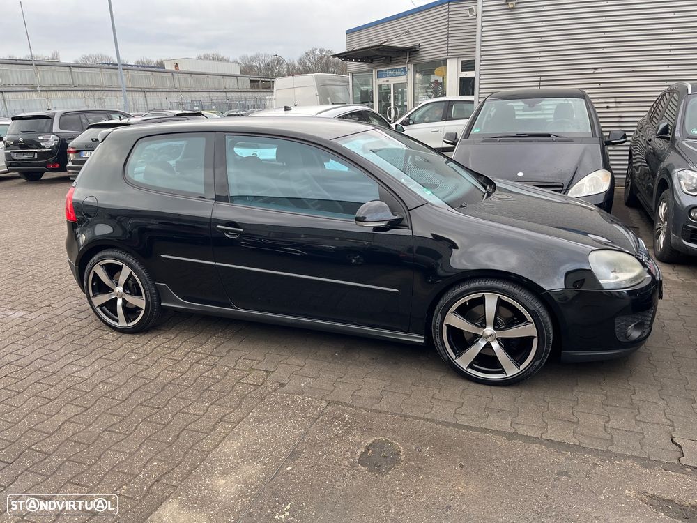 VW Golf - 9