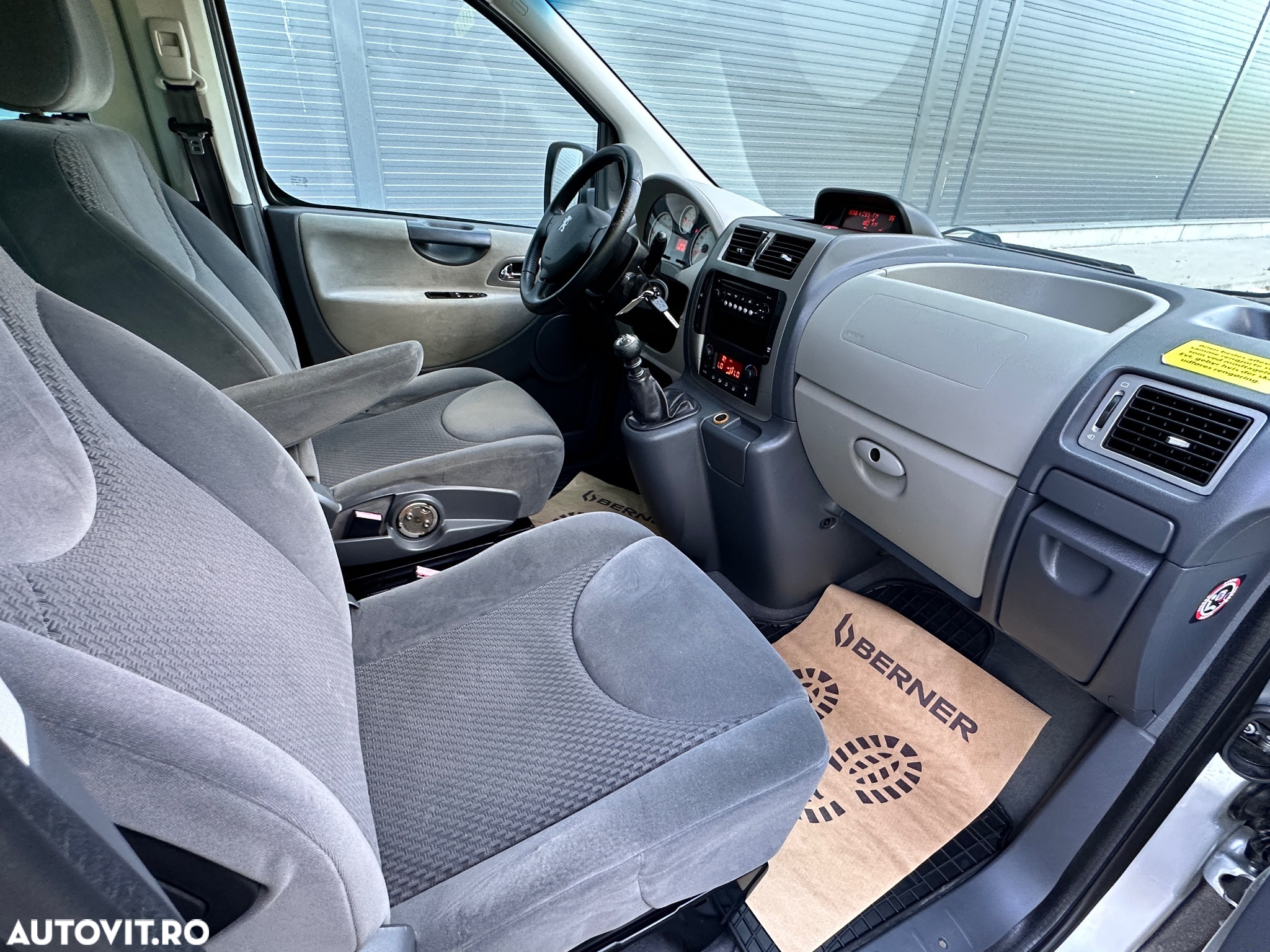 Peugeot Expert - 15