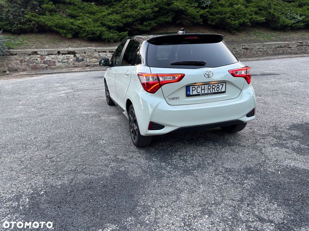 Toyota Yaris 1.5 Selection - 19