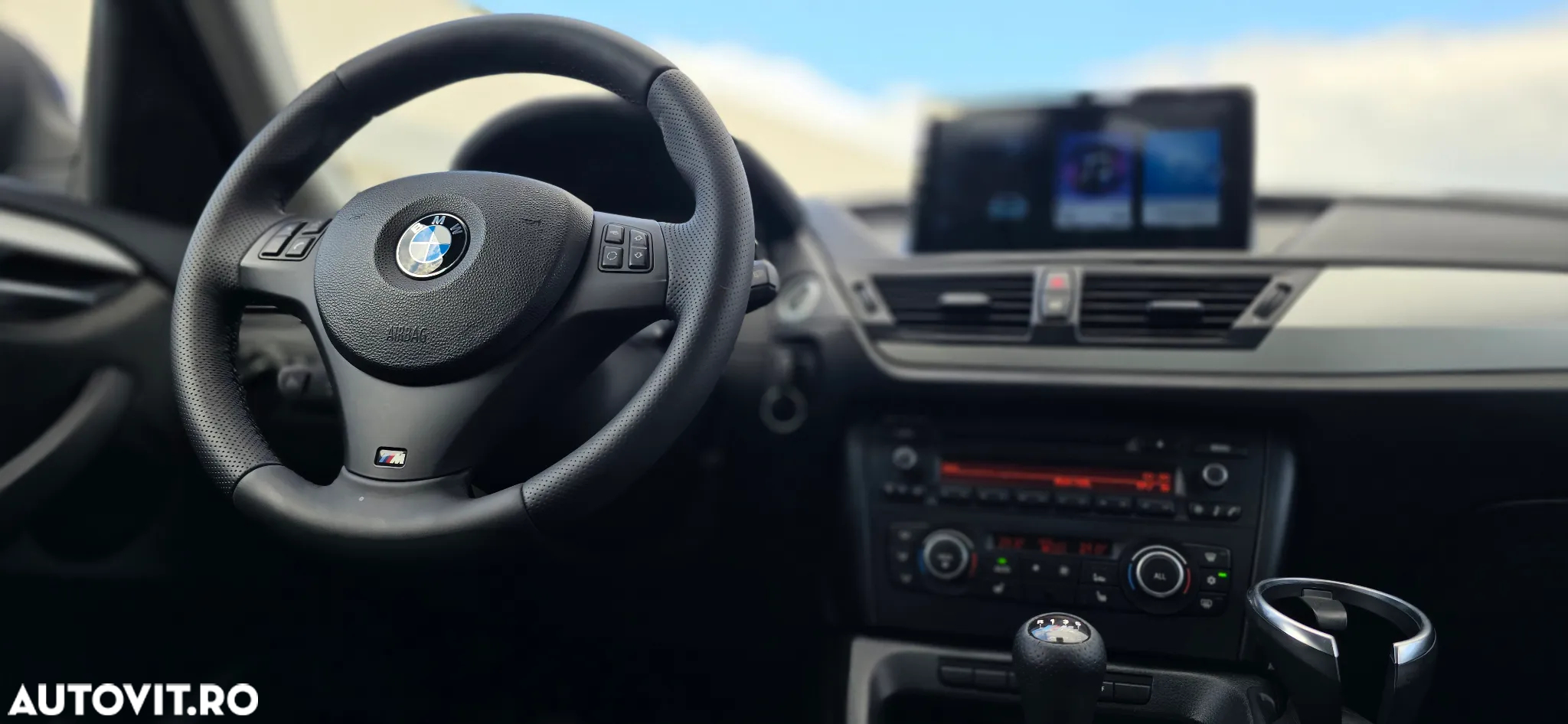 BMW X1 xDrive18d Sport Line - 11