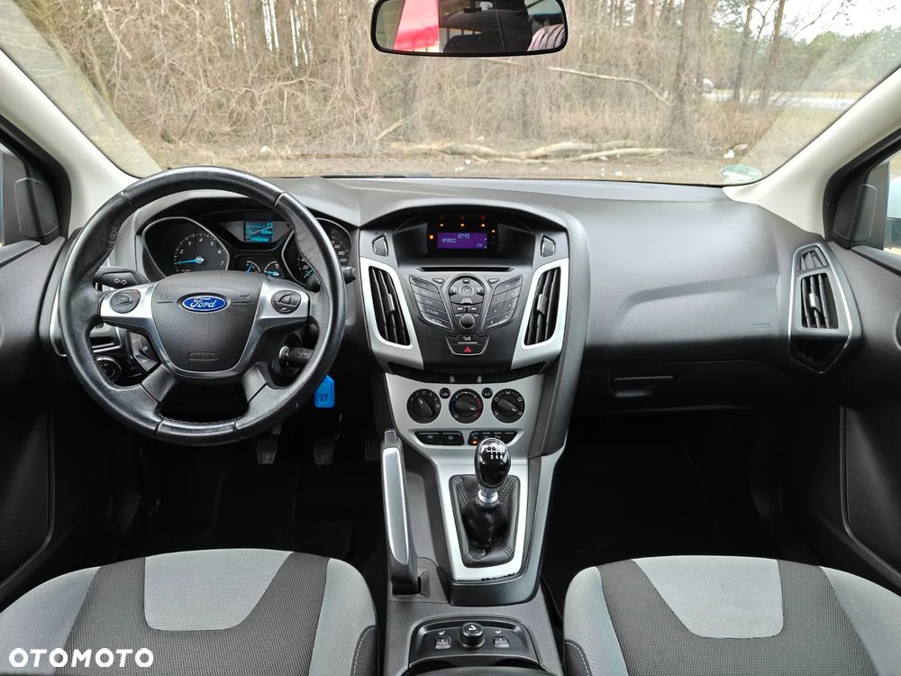 Ford Focus 1.0 EcoBoost Start-Stopp-System Champions Edition - 13