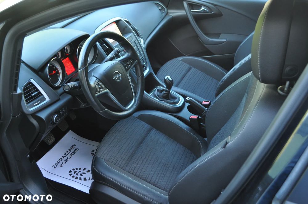 Opel Astra 1.4 Turbo Cosmo - 17