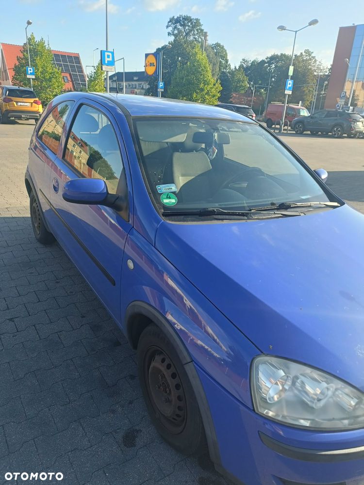 Opel Corsa 1.0 12V Cosmo - 9