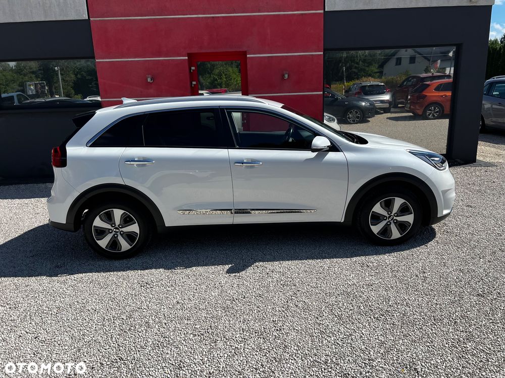 Kia Niro 1.6 GDI PHEV 2WD OPF Vision - 13