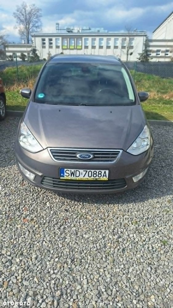 Ford Galaxy - 1