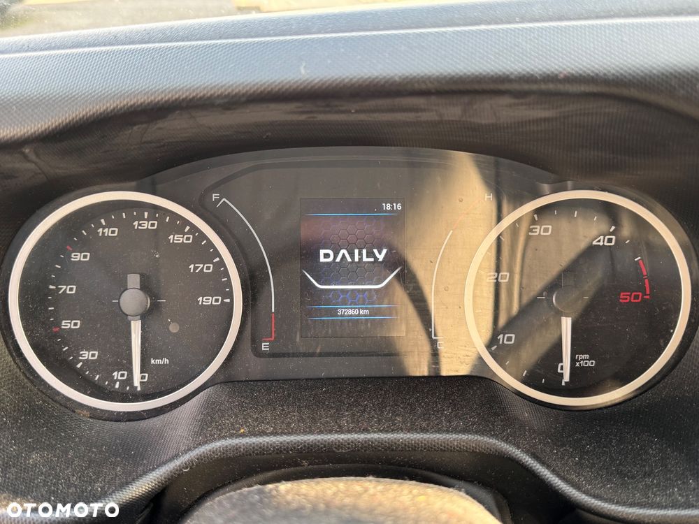 Iveco DAILY 60c16 50C15 50C17 35C14 35C15 35C17 35C18 70C17 72C15 70C18 Izoterma Chłodnia  9/8 euro palet - 20