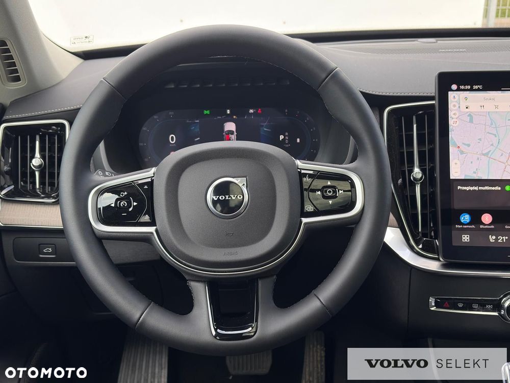 Volvo XC 90 - 21