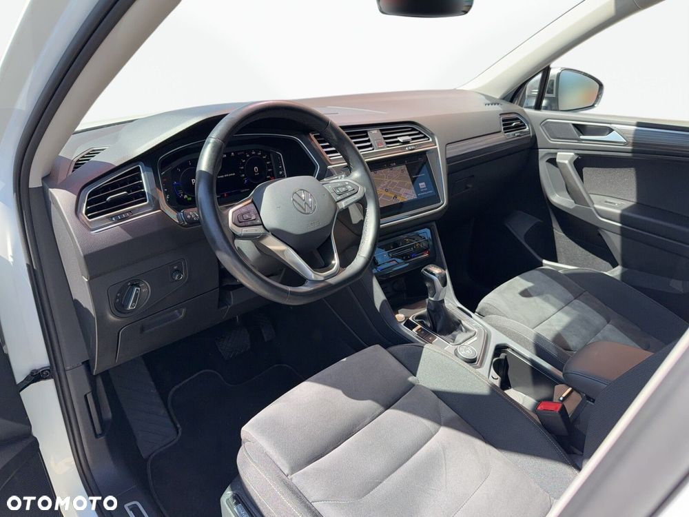 Volkswagen Tiguan Allspace 2.0 TDI 4Mot Elegance DSG - 10