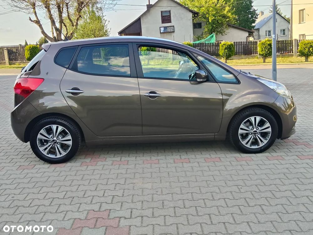 Kia Venga 1.6 CVVT Dream-Team Edition - 9
