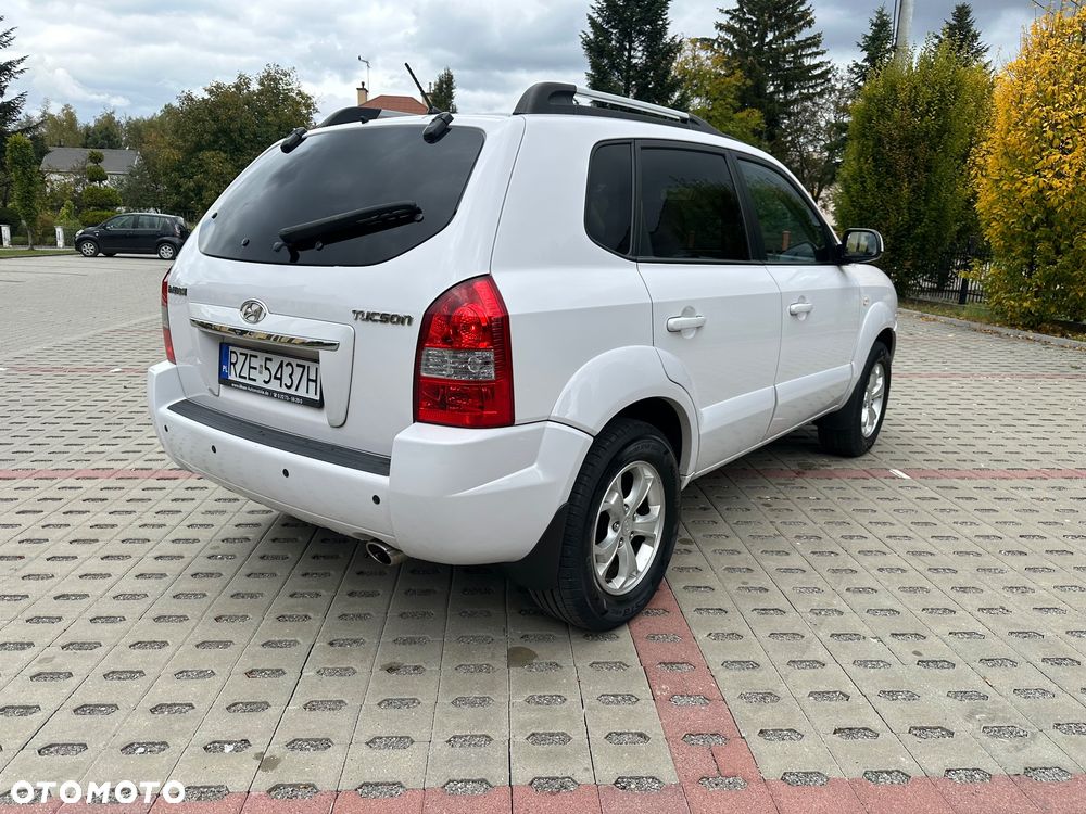 Hyundai Tucson 2.0 2WD Champion - 4