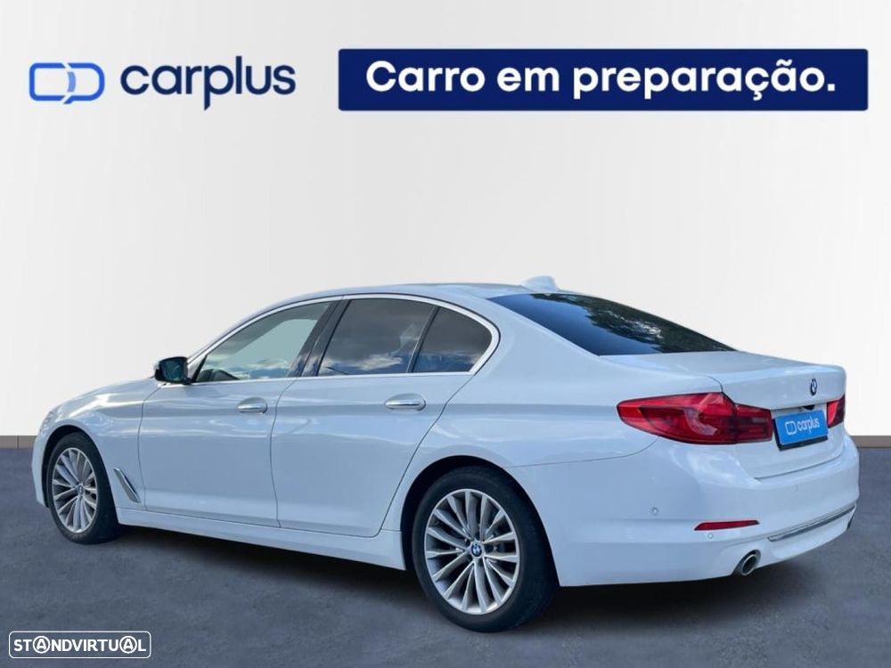 BMW 520 d Aut. Luxury Line - 2