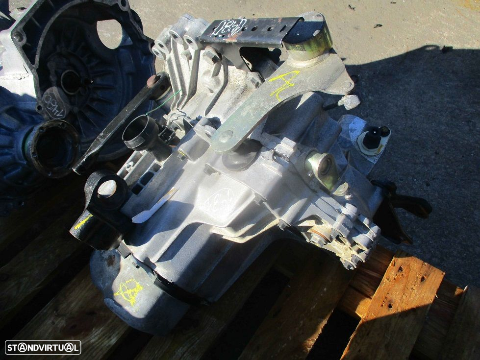Caixa Velocidades WUH208267 ROVER 200 1999 1.4I GASOLINA - 2