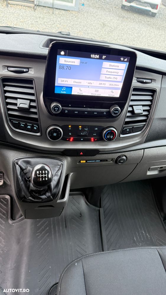 Ford Transit Custom - 8