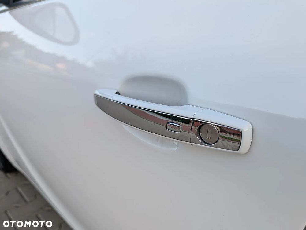Opel Insignia 2.0 CDTI EcoFLEX S&S - 32