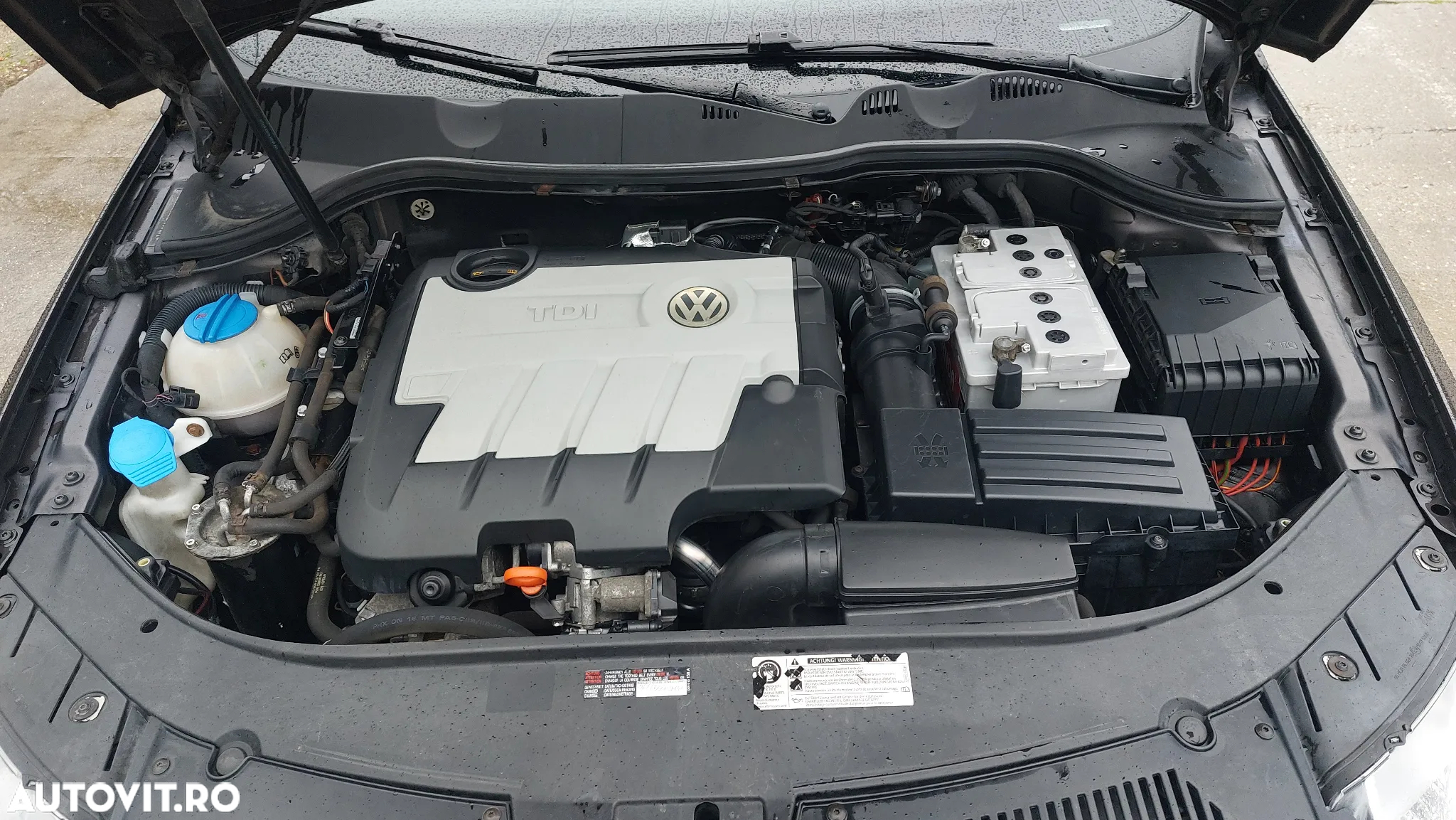 Volkswagen Passat 2.0 TDI DPF BlueMotion Technology Comfortline - 3
