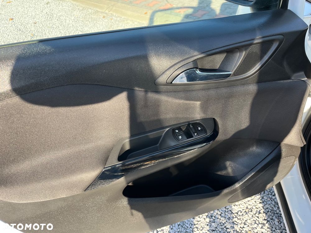 Opel Corsa - 13