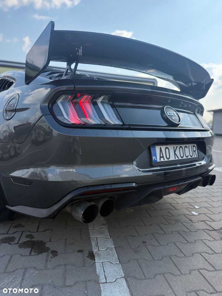 Ford Mustang 5.0 V8 GT - 29